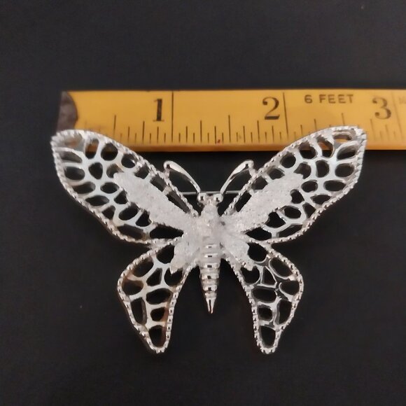 Vintage Silvertone Sarah Coventry Madame BUTTERFLY Brooch Pin - Picture 4 of 4